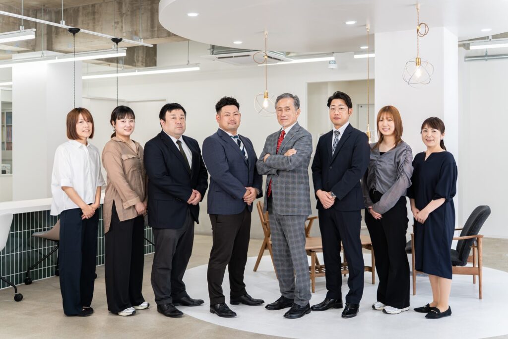 有限会社浜福商会 スタッフ集合写真